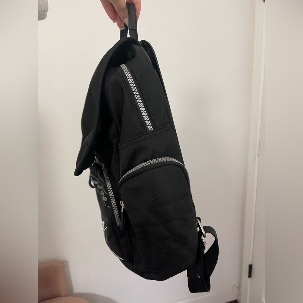 Calvin Klein backpack - Picture 5 of 9